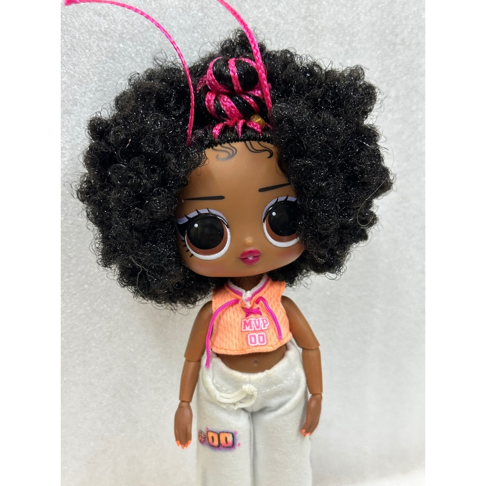 LOL Surprise Doll Fierce VIP All Star Doll with Afro Hair‎ and Sportswear Outfit